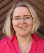 Dr. Anke Behrend